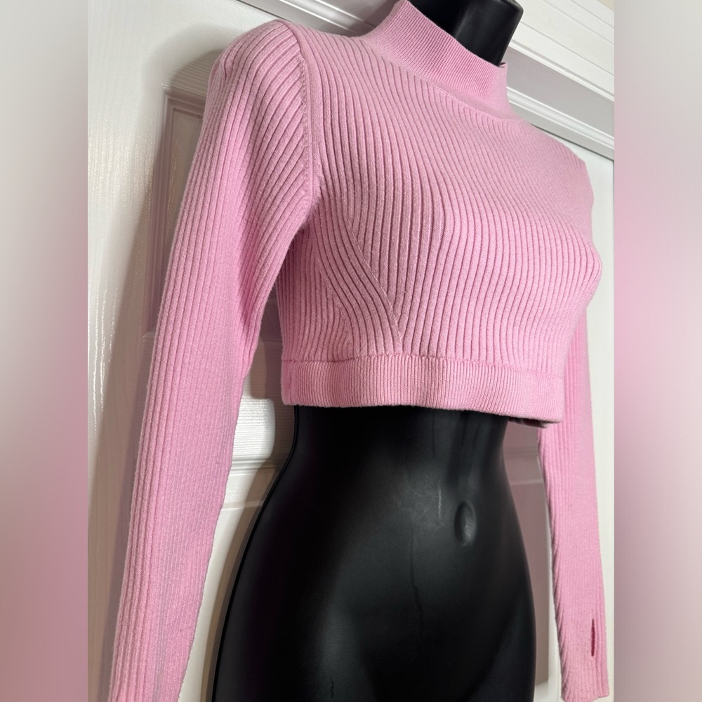 Wild Fable Ribbed Cropped Pink Women’s Sweater with thumb loops